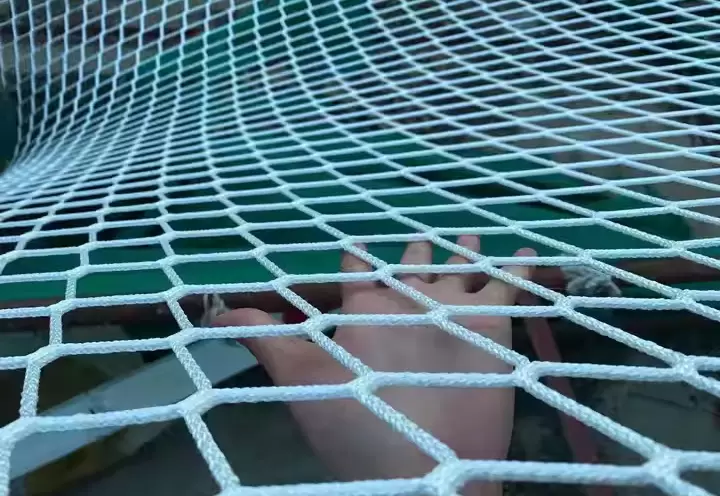 クリケットボウリングマシンネット