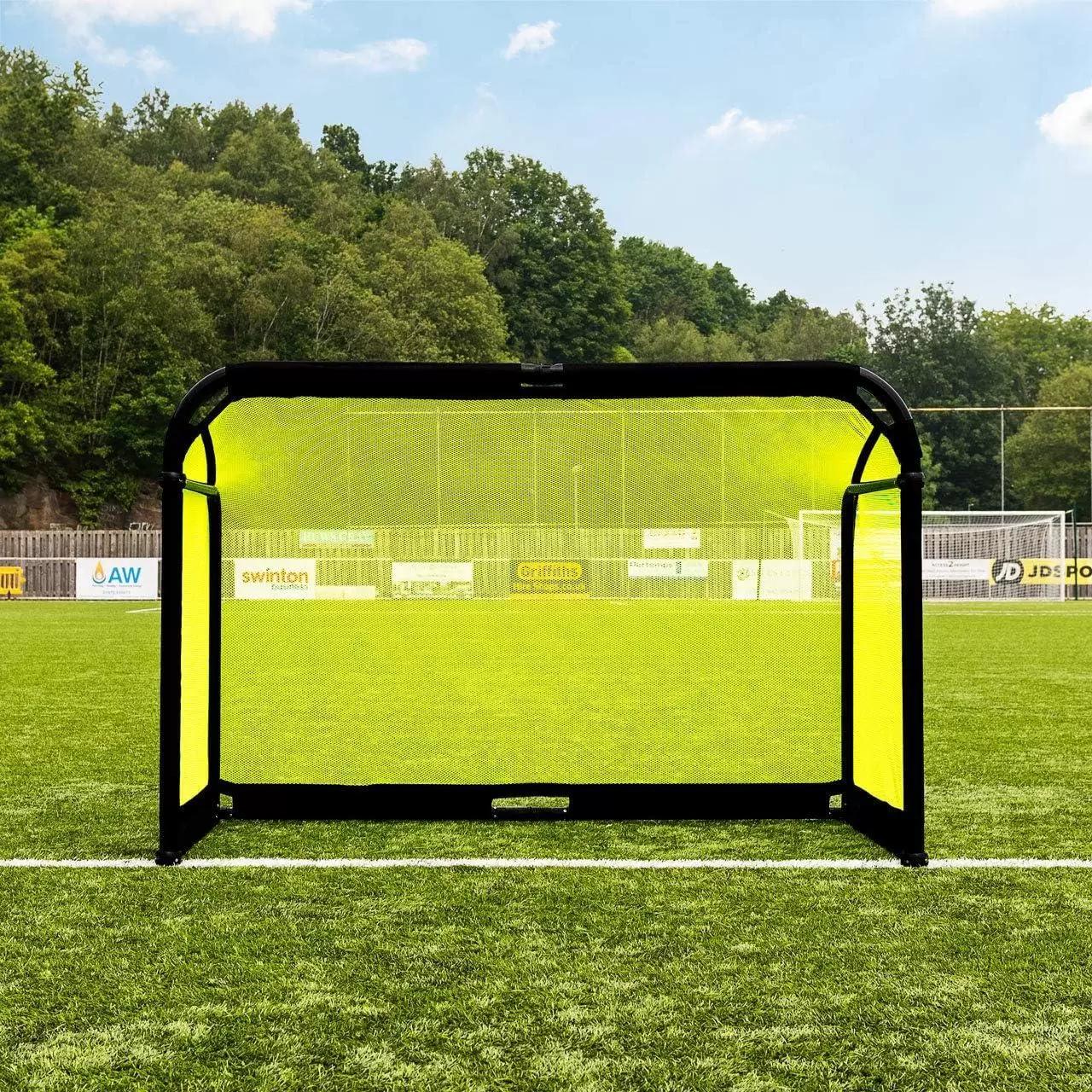 アルミチューブ製折りたたみ式サッカーゴール